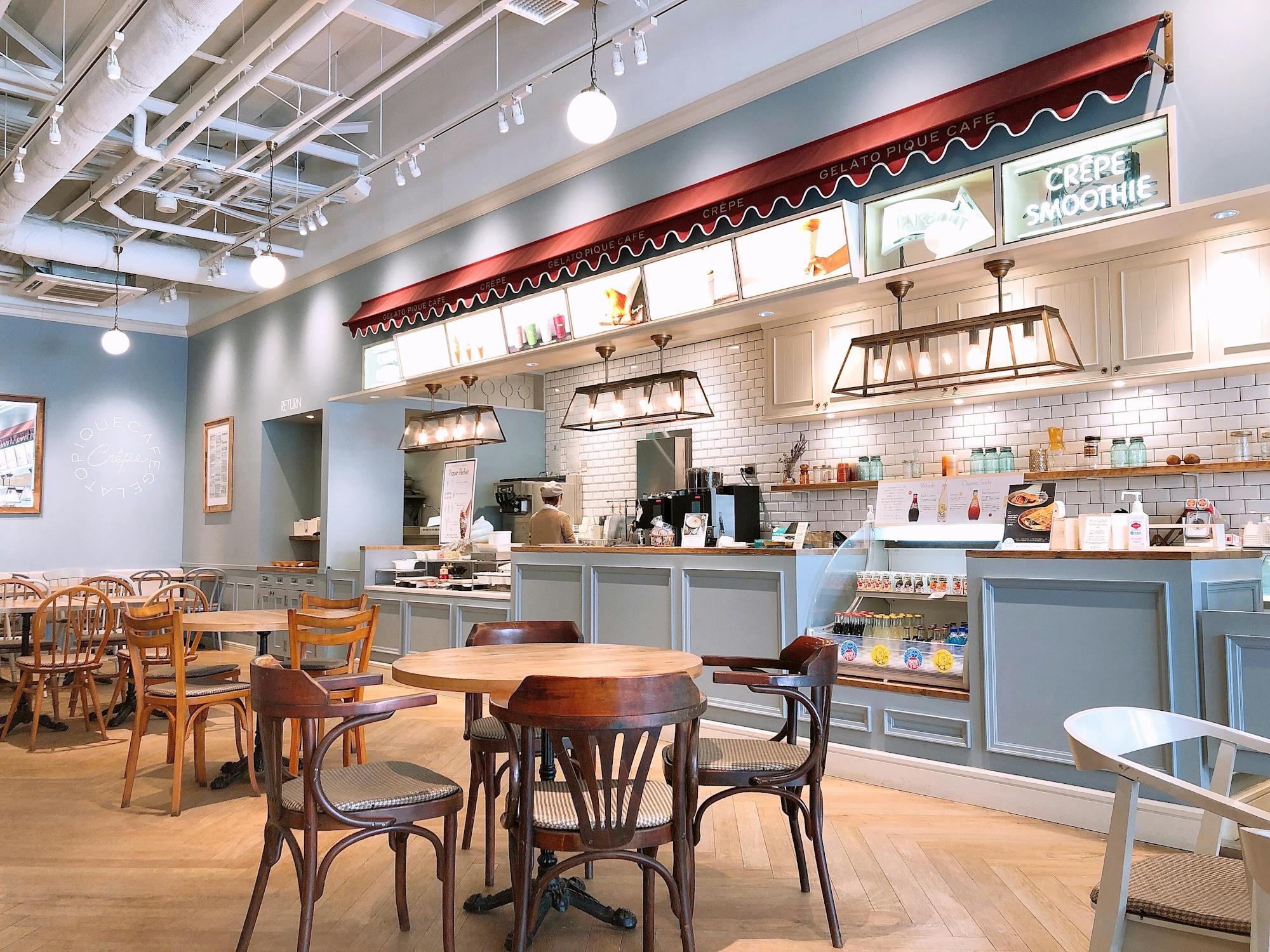free-photo-of-interior-design-of-cafe